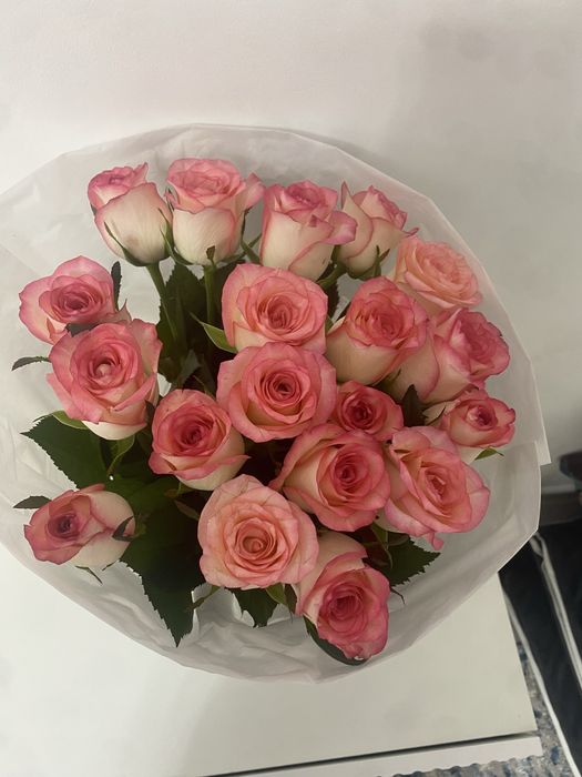 Цветы 19 штук свежые