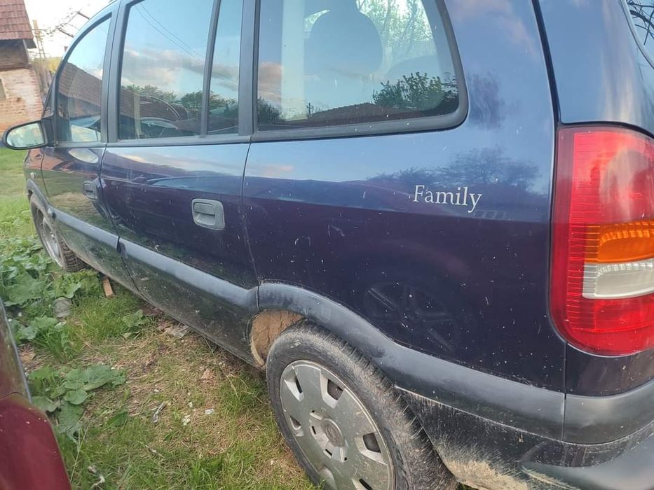 Vand opel zafira A 2.0  diesel