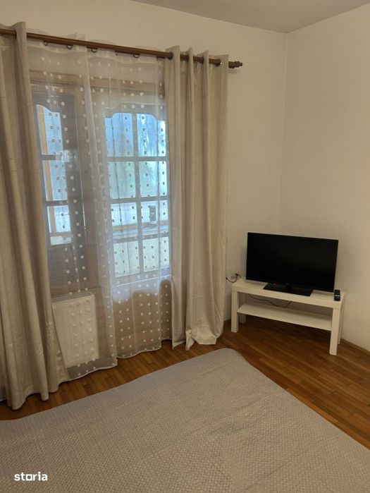 Vila P+M in Busteni | 5 Dormitoare (10+ Loc. Cazare) - Business la Che