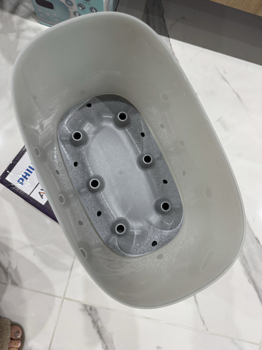 Електрически парен стерилизатор Philips Avent Premium с функция сушене