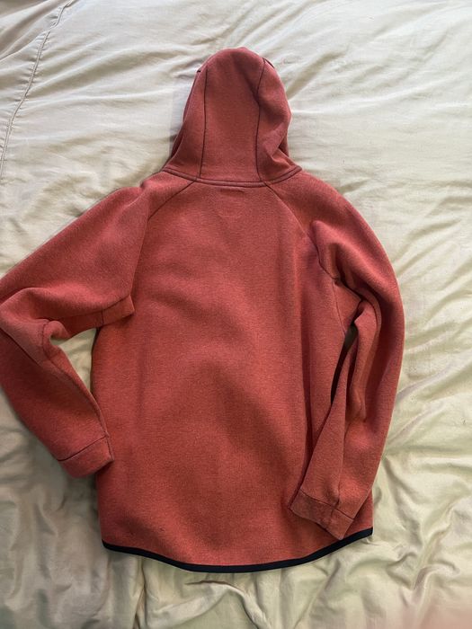 Nike Tech суичъри