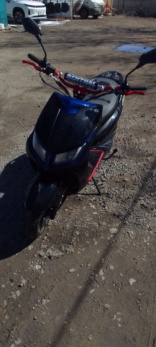 Продам скутер м8 165сс