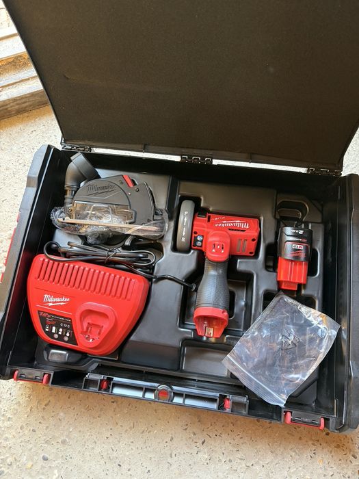 Mini Flex Milwaukee M12 FCOT