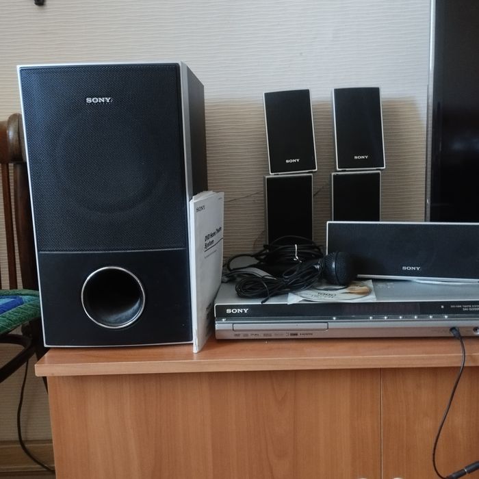 Домашний кинотеатр Sony.