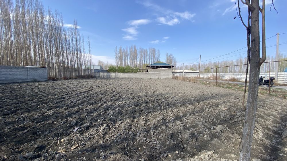 Yer uchastkasi sotiladi 12 Sotix