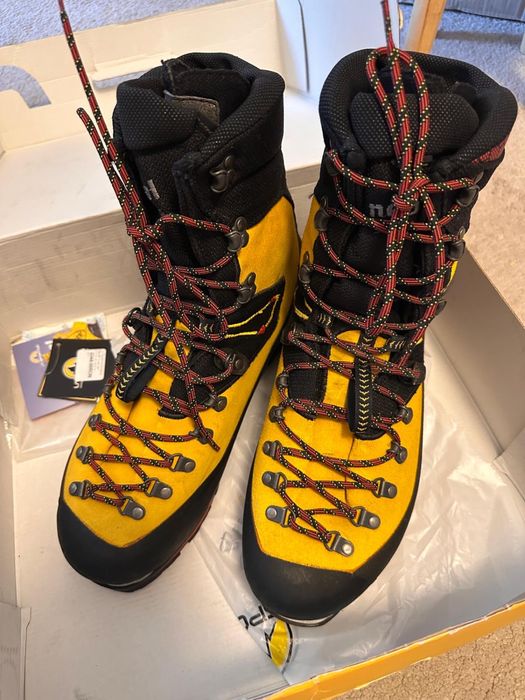 Bocanci barbati La Sportiva Nepal Cube GTX marimea 45