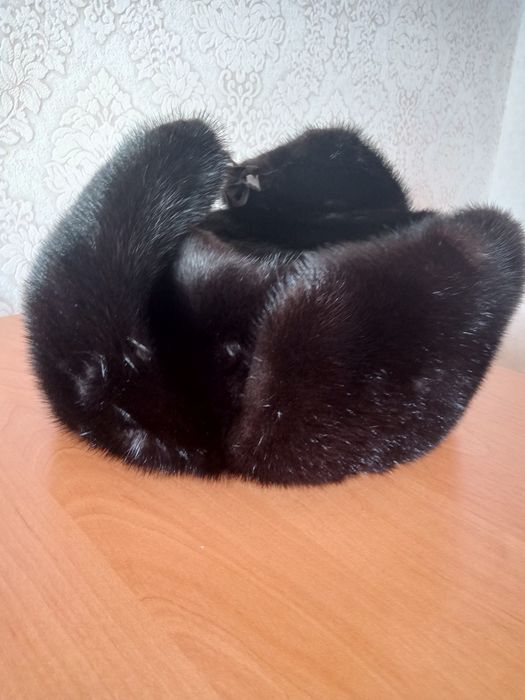 Продам ушанку в отличном состоянии