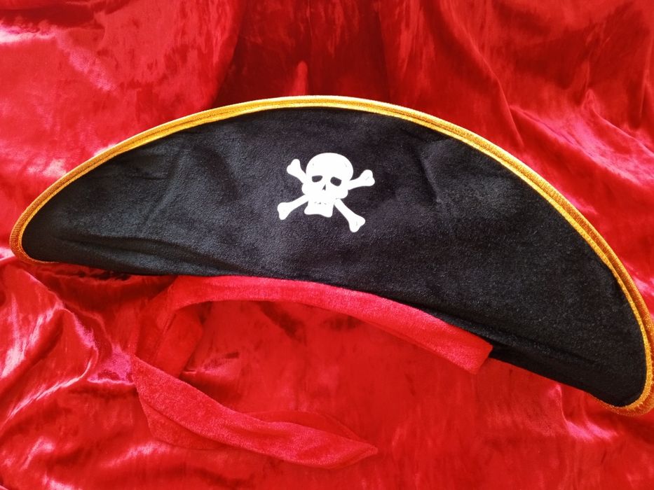 Шляпы карнавальные, маскарадные в наличии и на заказ