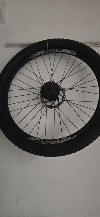 Продам велик и запчасти