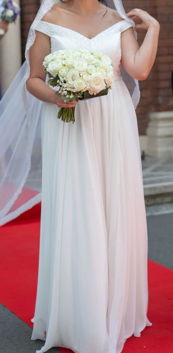 Rochie mireasa si voal Stefania Caragea