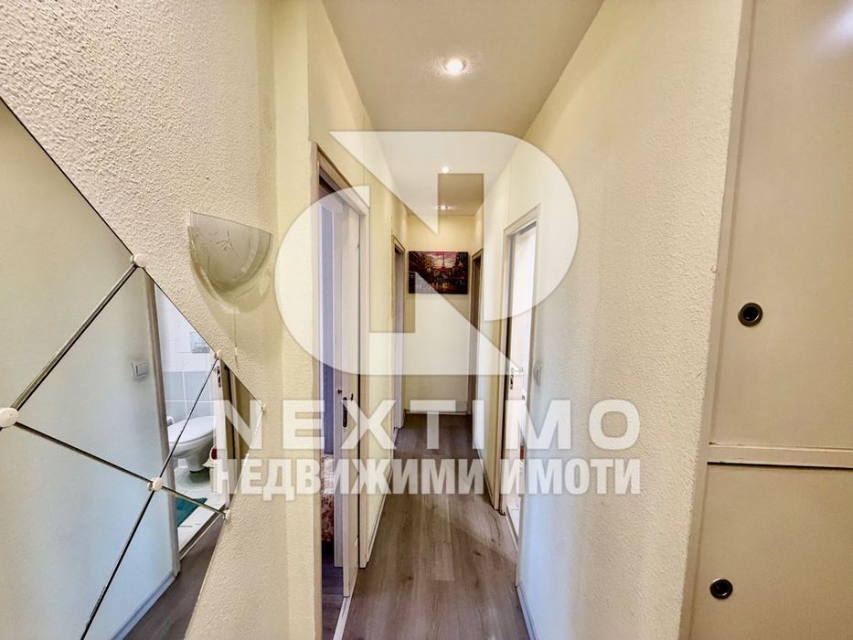 Дава се под наем Двустаен апартамент в Пловдив, Младежки Хълм - 65 кв.м за 400 € - Снимка #1