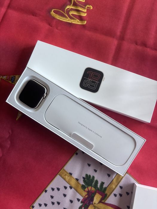 Apple Watch SE 3 44 mm M/L – чисто нов