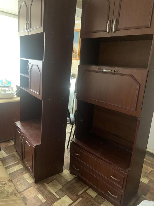 Продается стенка самовывоз