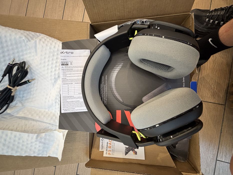 Logitech Astro A10. НОВИ.