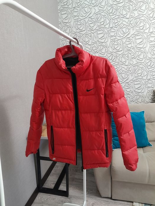 Куртка зимняя, подростковая.