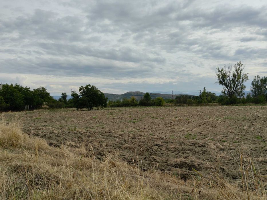 Продавам земя 4639кв град Пазарджик