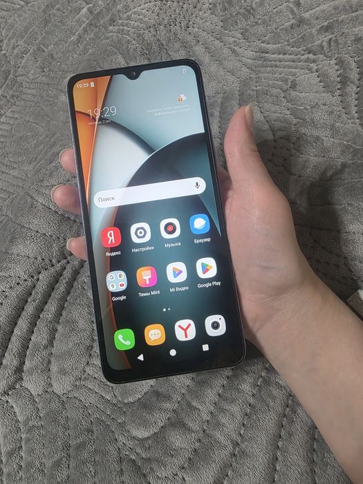 Redmi A3. 64 Гигабайт