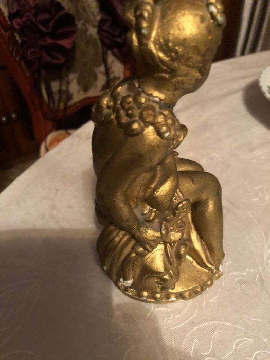 Продам статуэтку