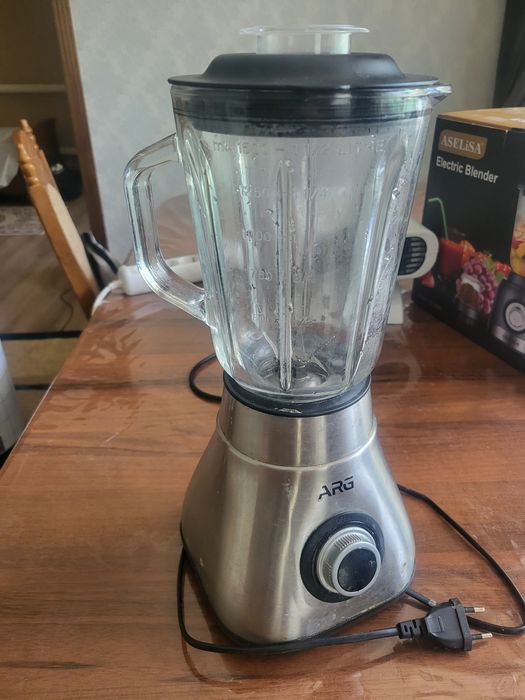 Блендер до 1500 мл. Кухонный комбайн