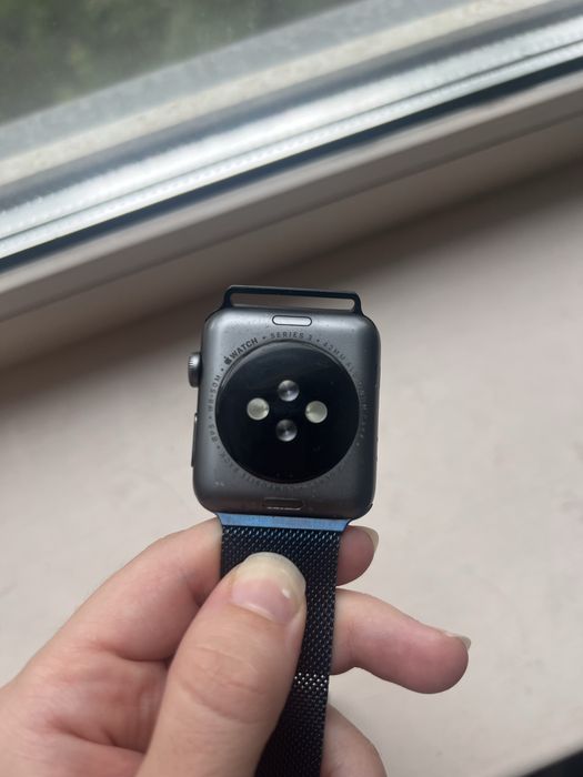 Продам apple watch 3