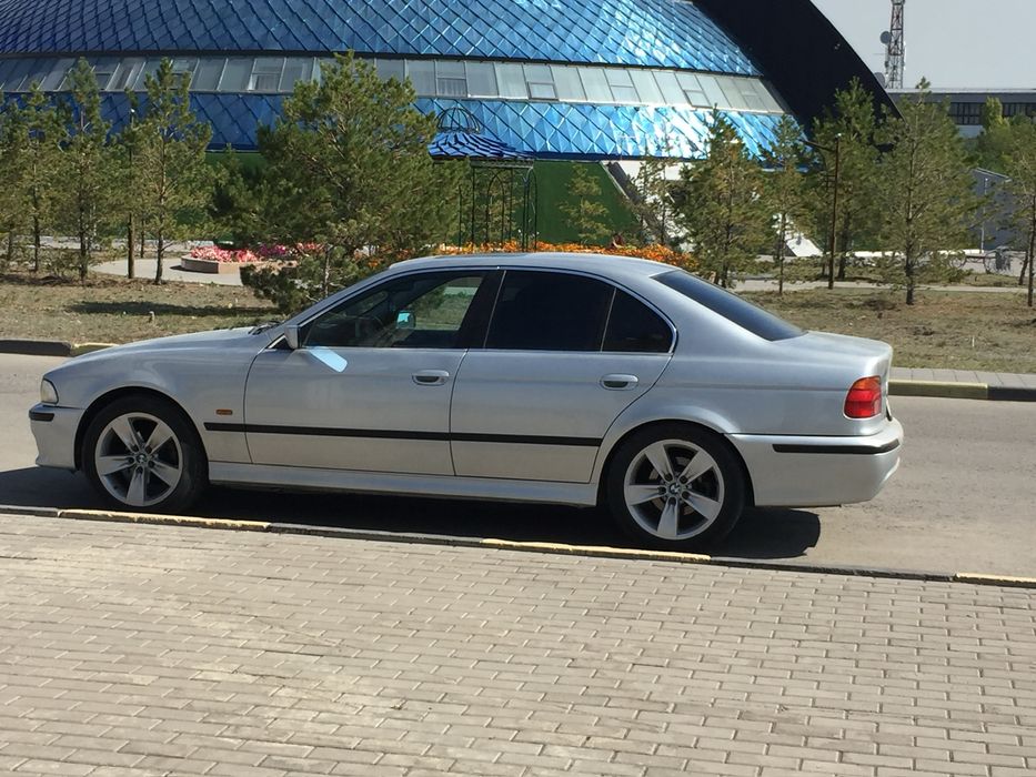 Диски с резиной 245/45/18 бмв