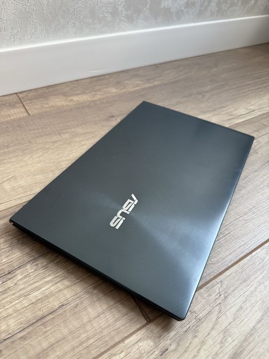 ASUS ZenBook UX425JA