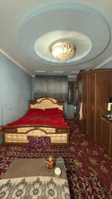 Ватний Мерос магазини 1 қаватда 1 хонали квартира сотилади. ID: 1763