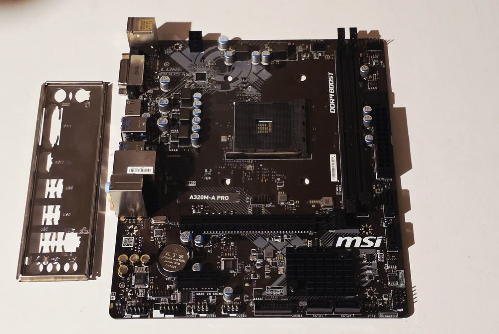 Placa baza MSI A320M A PRO socket AM4