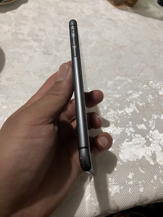 Iphone 11 ideal 128 gb 95 % vakum holatda