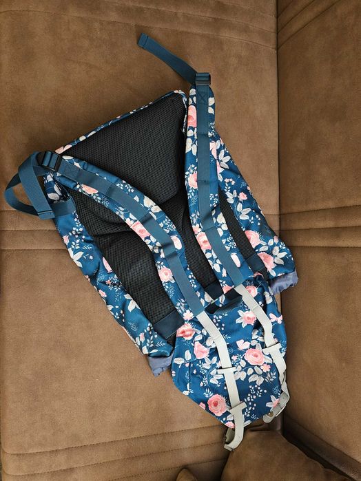 Rucsac cu motiv floral