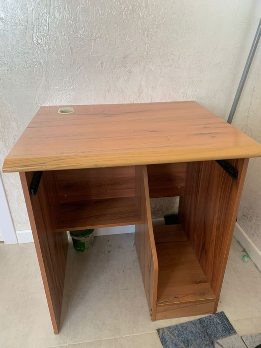 Продаётся диван.