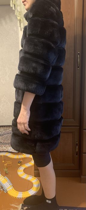 Продам кроличью шубу
