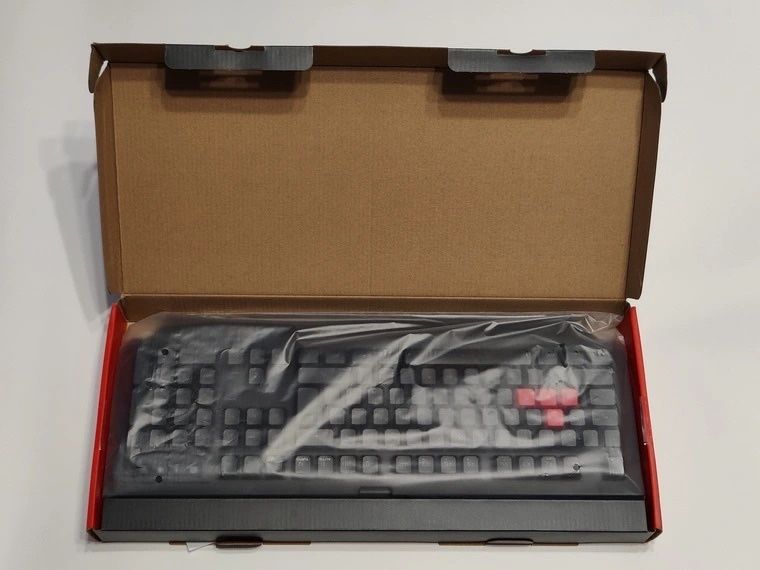 Продам клавиатуру A4tech Bloody новую
