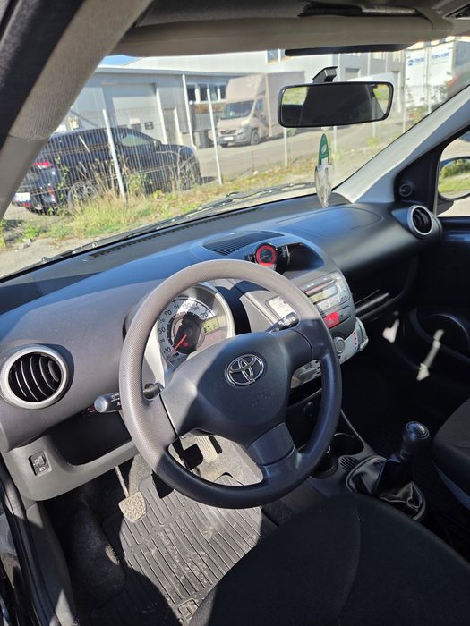 Toyota Aygo 2013 benzină 1.0 stare bună 64k km reali