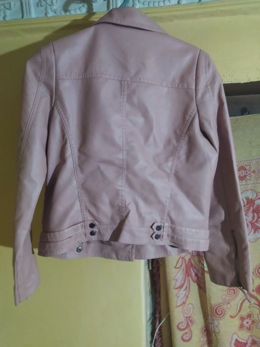 Кожа кастум сотилади