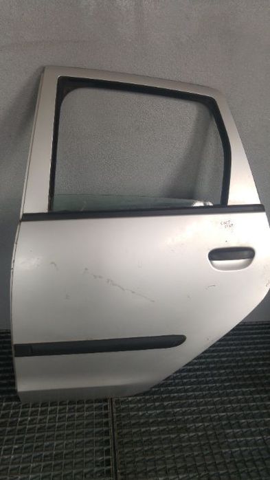 usa stanga spate mitsubishi colt 6