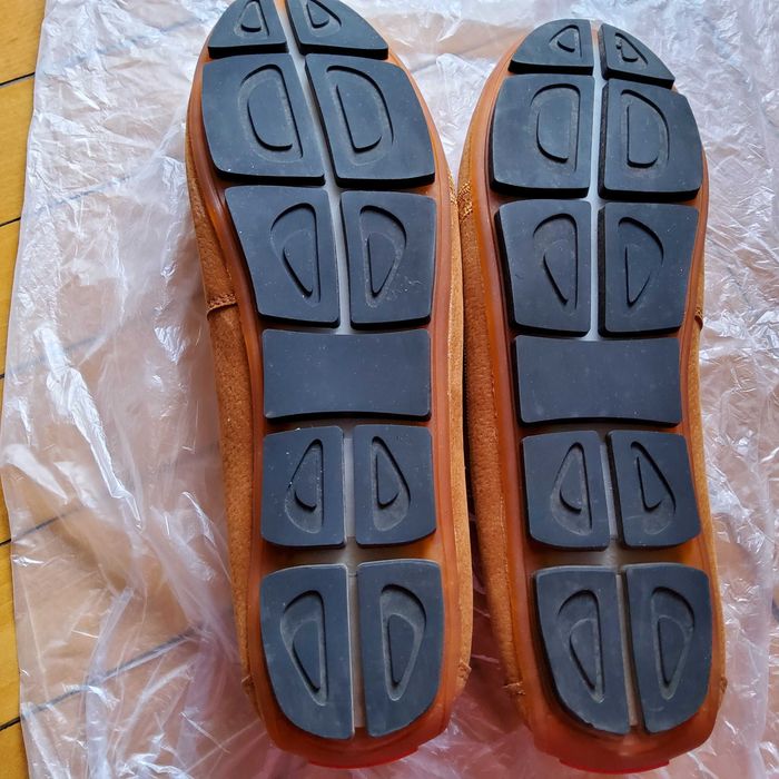 Продавам мъжки обувки