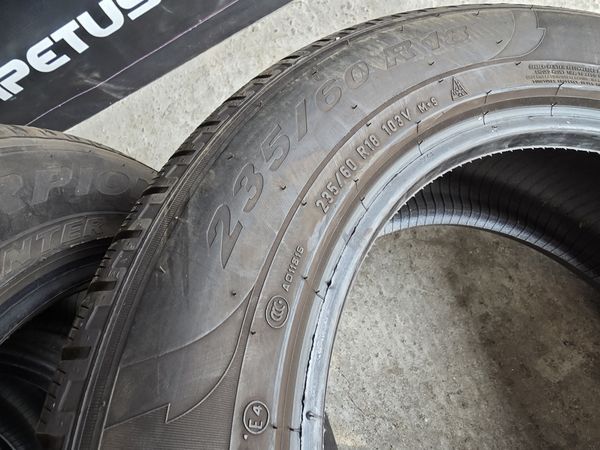 235/60/18 PIRELLI 4бр