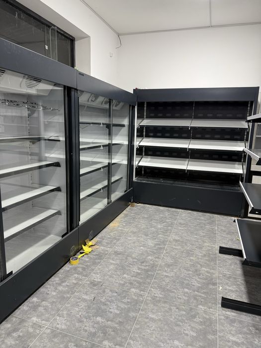 Vitrina Shkaf holadilnik istalgan turda