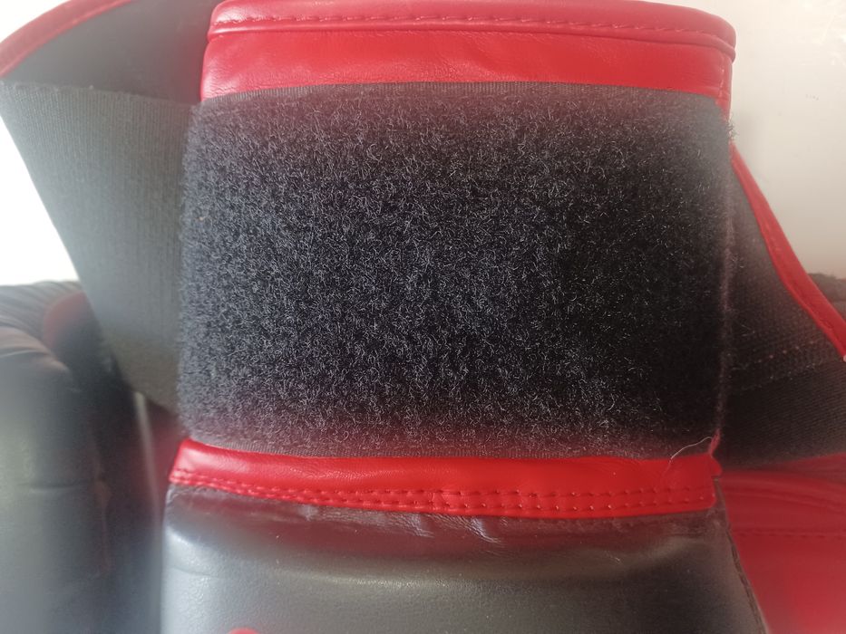 Боксови ръкавици adidas hybrid 100  10oz