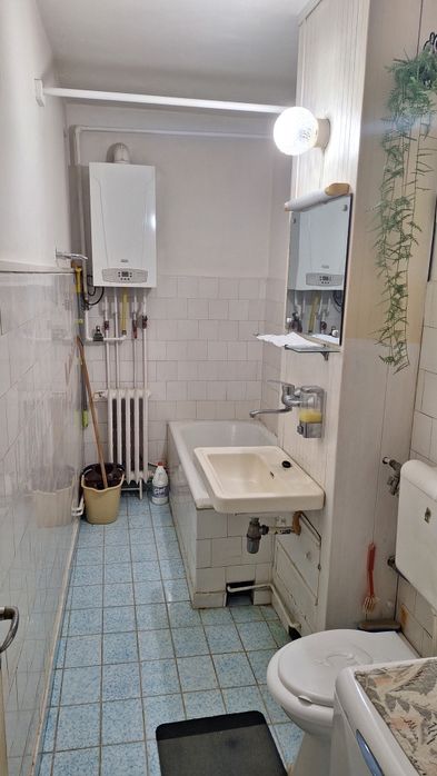 De vănzare apartament cu trei camere la Sovata!