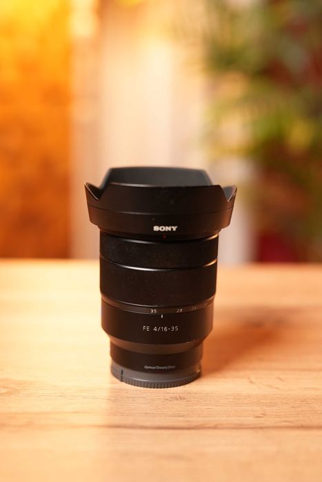Sony FE 16-35mm f/4 ZA OSS