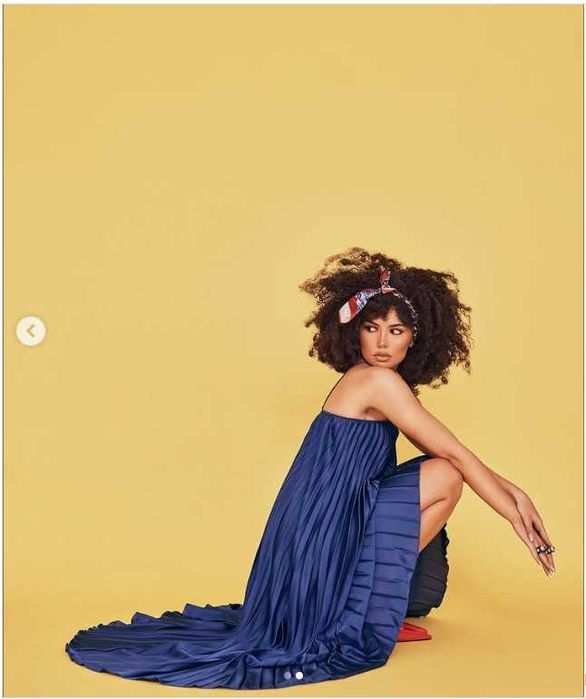 Нови дълга рокля с пайети и гол гръб, плисирана синя рокля Mango