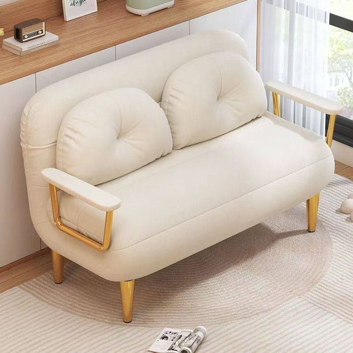Rasklasnoy matras, divan