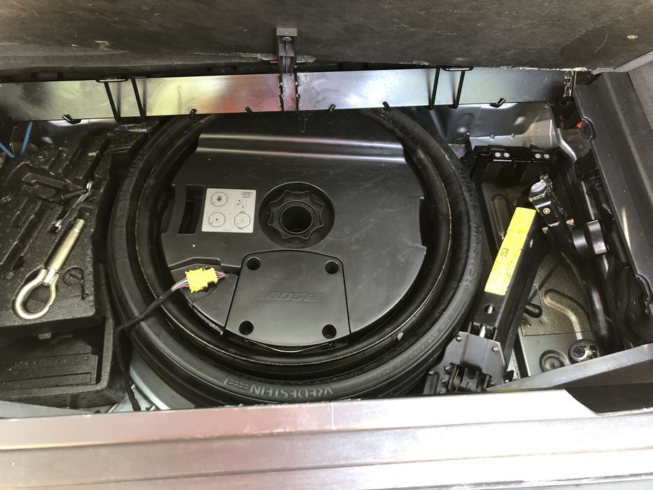 Audi Q7 3.0TDI BUG Engine Quattro Ауди Кю7 ’07г 233кс