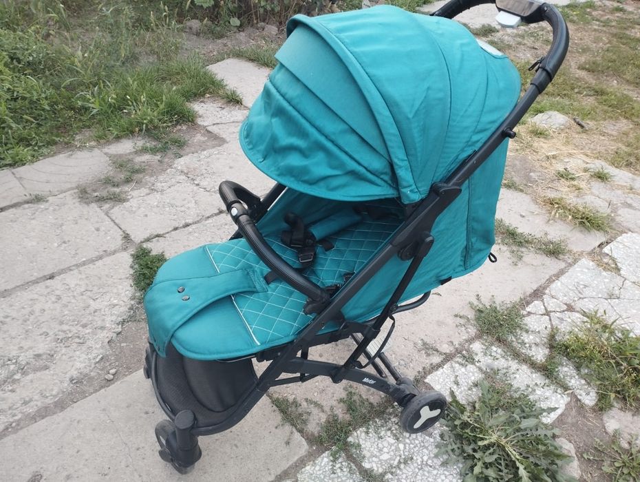Продам коляску Mstar
