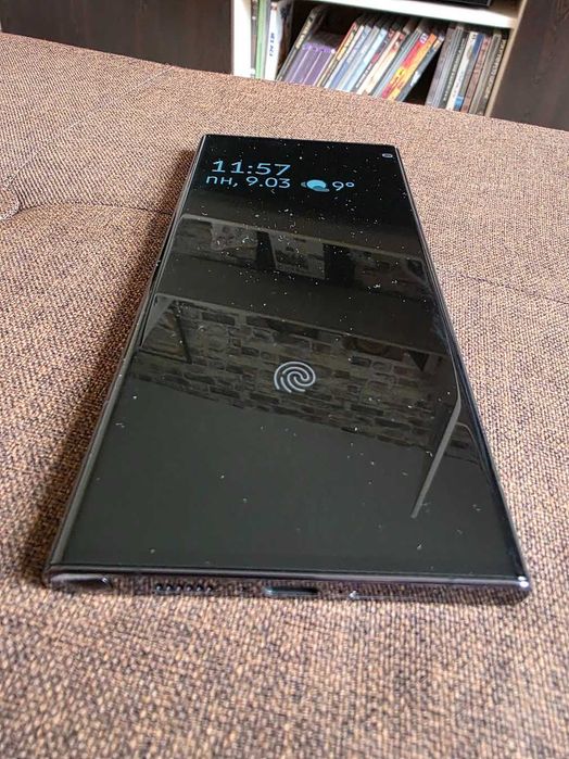 Samsung S23 Ultra 256 GB /8 RAM Black нов