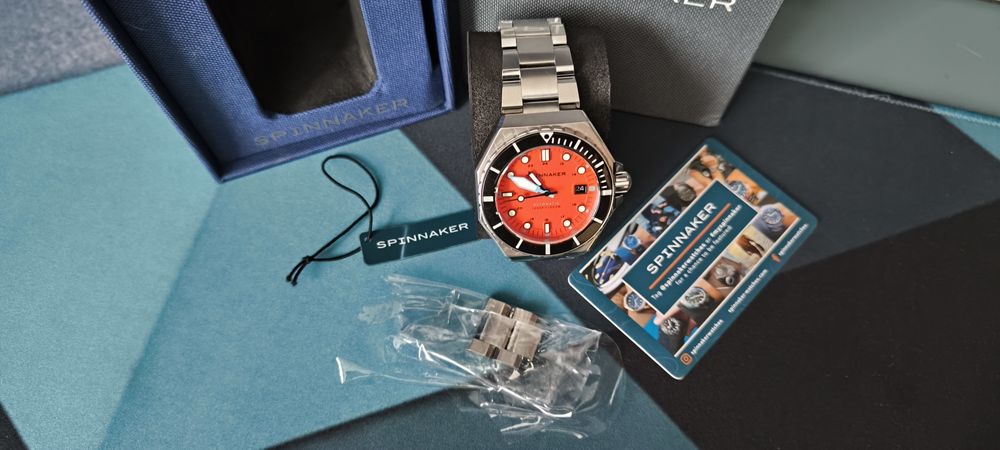 Spinnaker Dumas Tangerine Diver