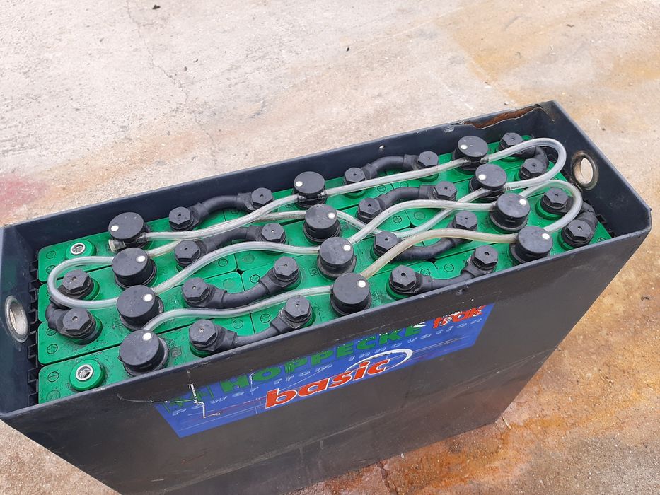 Baterii tractiune 450 Ah