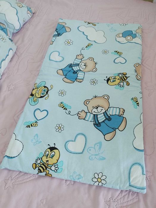 Спален комплект олекотена завивка + Обиколници + подложка за повиване